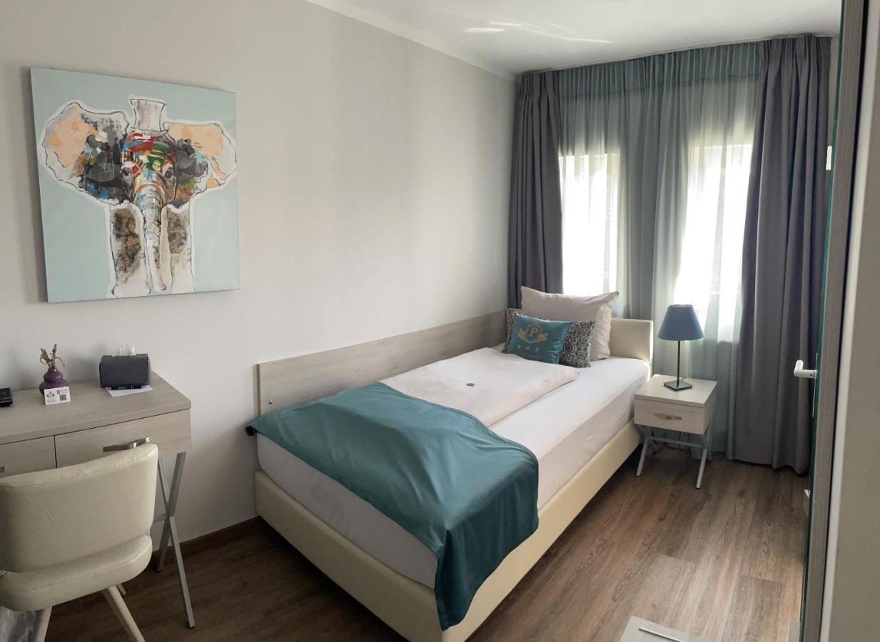 Hotel Post 辛德尔芬根 外观 照片
